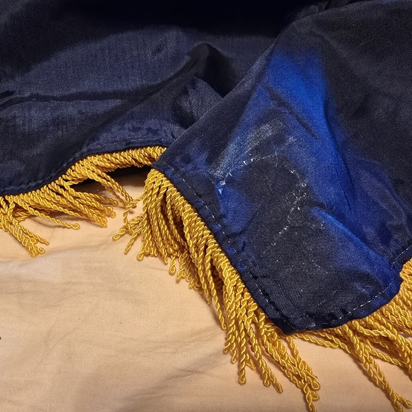 EUC 5'x3' Indiana State flag durable used in classroom - Picture 2 of 3